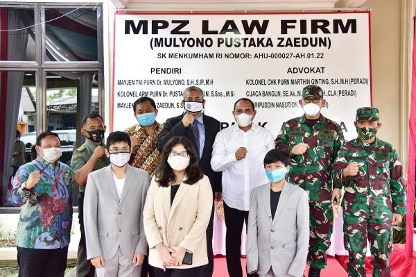 Edy Rahmayadi Resmikan Kantor MPZ Law Firm